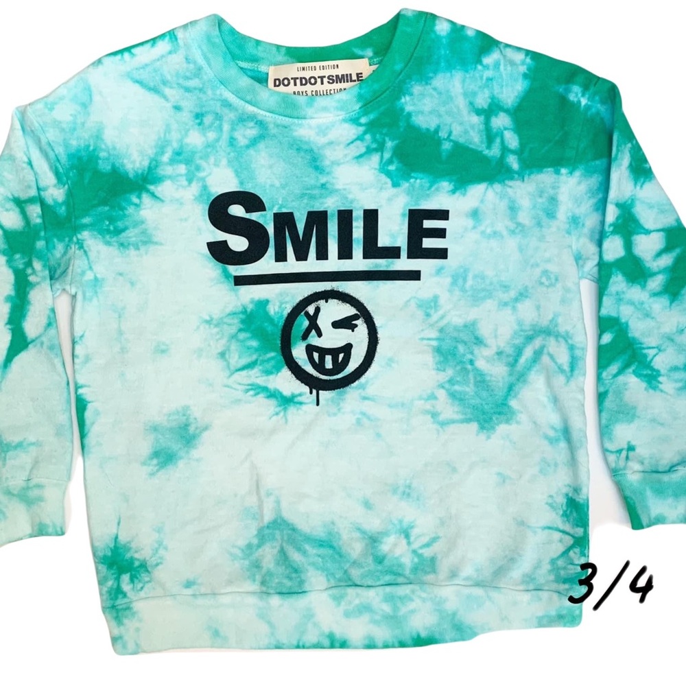 Dot dot smile tie-dye sweatshirt size 3/4